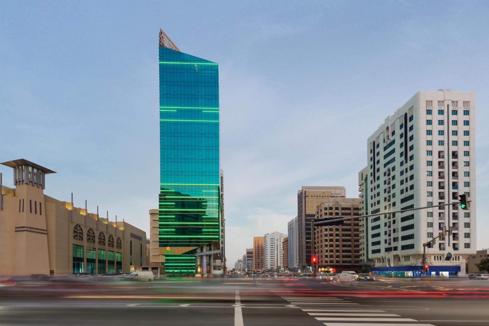 La Quinta By Wyndham Abu Dhabi Al Wahda Ξενοδοχείο Εξωτερικό φωτογραφία