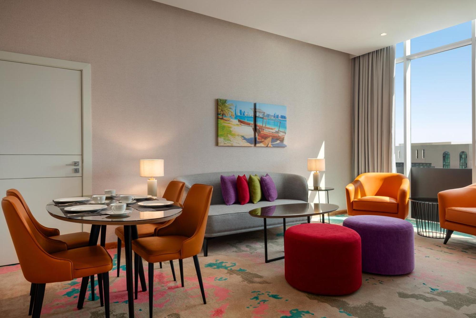 La Quinta By Wyndham Abu Dhabi Al Wahda Ξενοδοχείο Εξωτερικό φωτογραφία