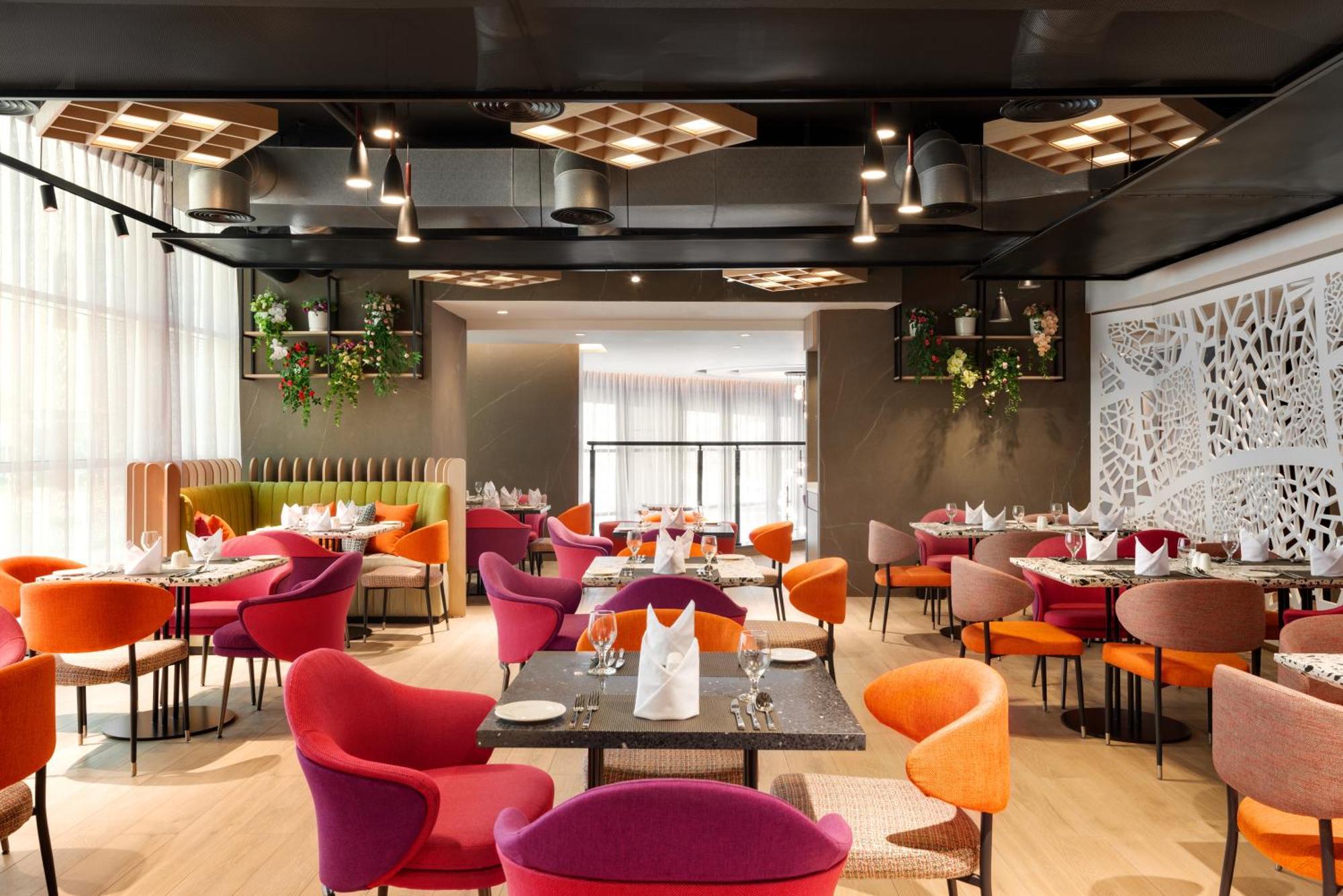 La Quinta By Wyndham Abu Dhabi Al Wahda Ξενοδοχείο Εξωτερικό φωτογραφία